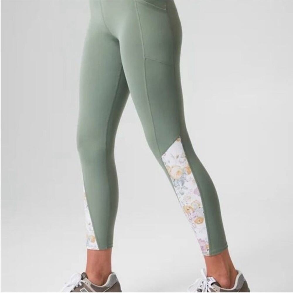 Tuckernuck Active Leggings